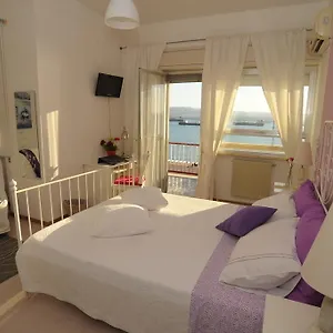Mare Di La Finestra Sul Porto Nocleg ze śniadaniem